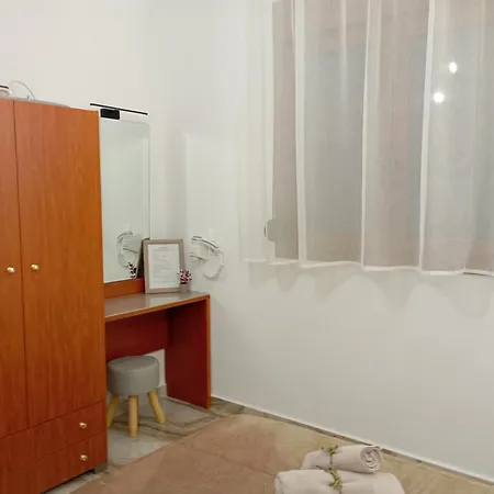 Mellifera يميناريا