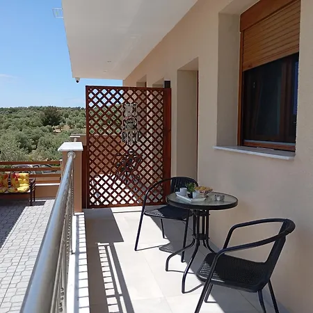 Mellifera * לימנריה